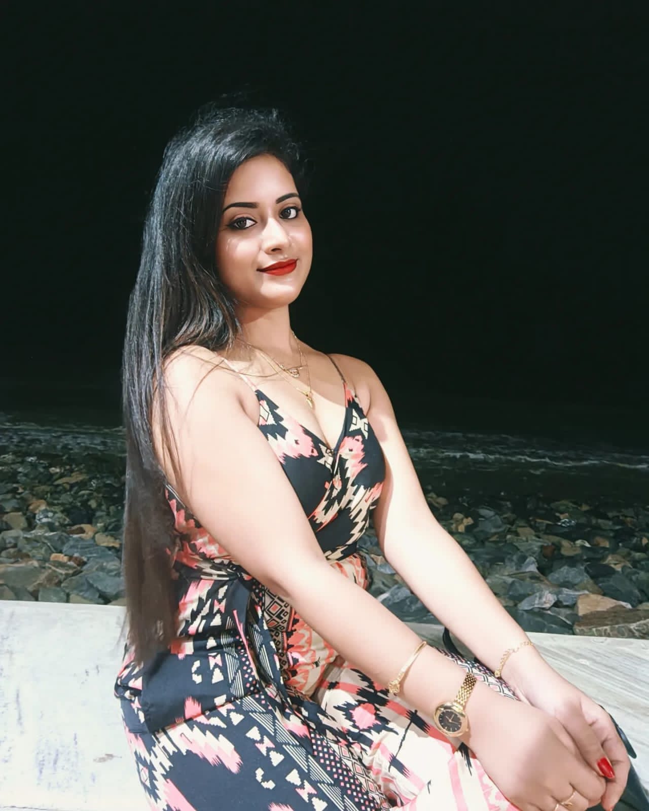 Borivali full satisfied call girls service  hours available 