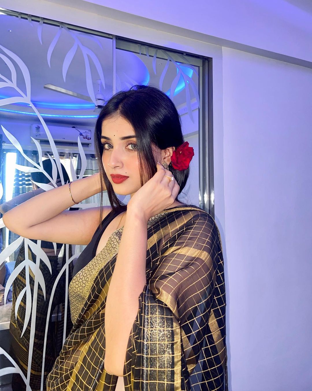 Brigade road Escorts Acquire Escort Service To Fulfill Your Fantasies
