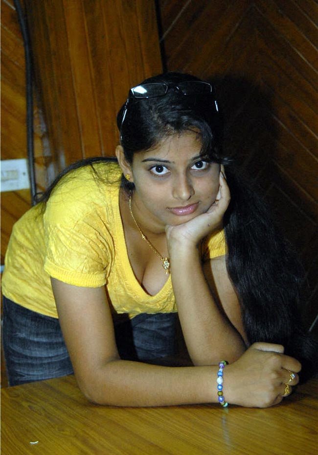 Service available  hrs full enjoy only 