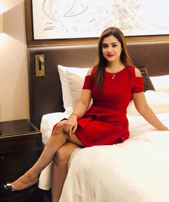 Call Kajal 𝟵𝟳𝟏𝟏𝟲𝟲𝟓𝟏 Aerocity  Hotel & Home At your doorstep Call Girls Available College Girls H
